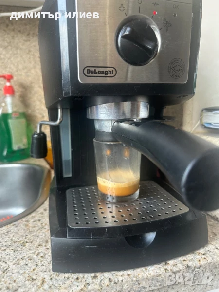 Кафемашина Delonghi ec155, снимка 1