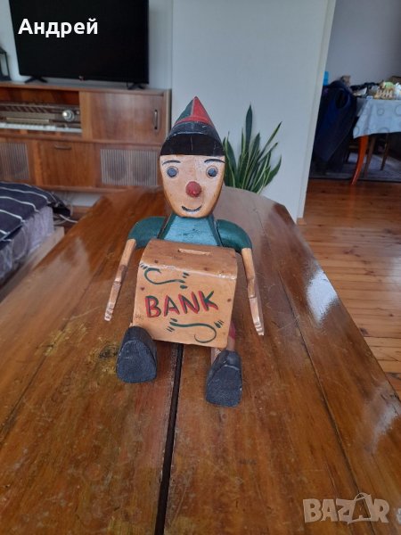 Стара дървена касичка Буратино, снимка 1