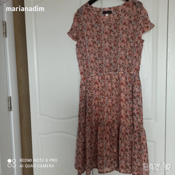 Лятна рокля с цветя, снимка 1