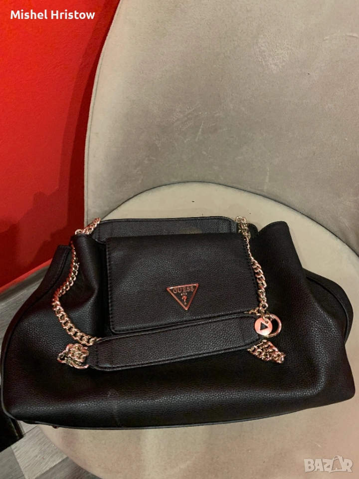Guess неизползвана чанта, снимка 1