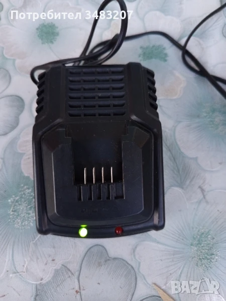 Продавам зарядну, снимка 1