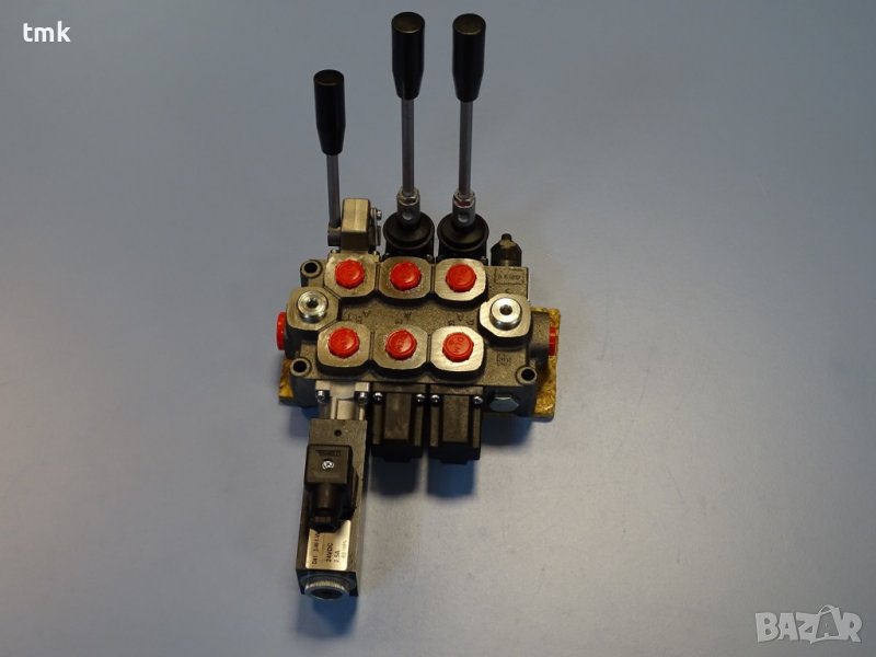 Хидравличен разпределител Galtech Q25 monoblock valves 3 spool, снимка 1