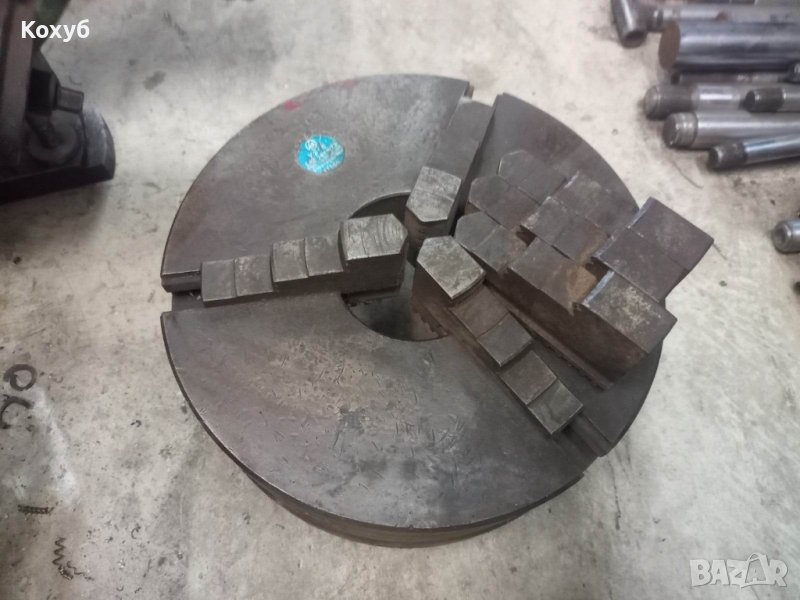 Универсал за струг ф315мм, снимка 1