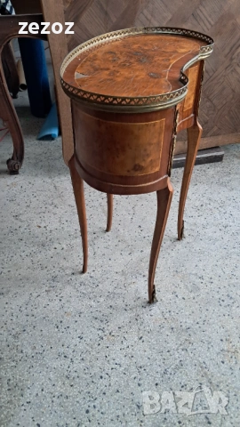 Шкаф с бъбрековидна форма, снимка 2 - Шкафове - 53034181