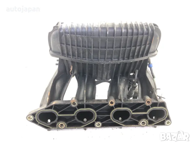 Всмукателен колектор Mercedes W203 C-class C180, снимка 2 - Части - 49435319