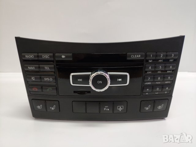 CD Радио Mercedes W207 E-Class Coupe A2129000519 A2079052601, снимка 1 - Части - 44309586