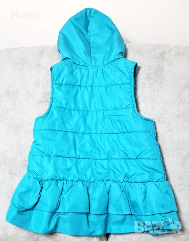 Детска грейка Calvin Klein за момиченце - 8 год., снимка 2 - Детски якета и елеци - 47897409