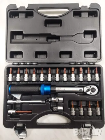 Динамометричен ключ 1/4 с вложки – 21части