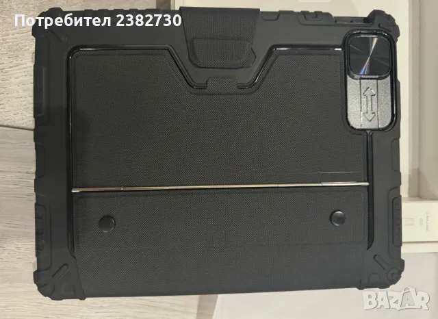 Ipad pro комбиниран противо ударен кейс и клавиатура с тъч пад, снимка 4 - Таблети - 50154093