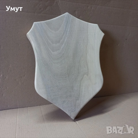 Поставка за ловен трофей 