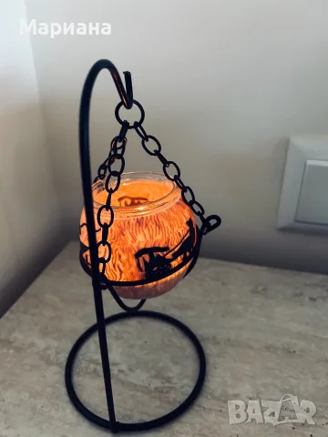 висящ керамичен свещник