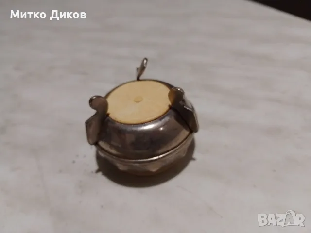 винтидж СССР солница от соца мелхиор, снимка 3 - Прибори за хранене, готвене и сервиране - 56230772