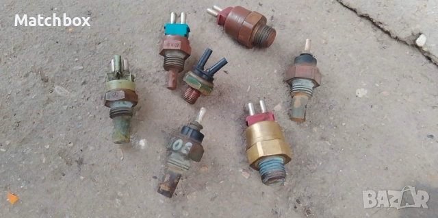 Датчици за Мерцедес 124 ,190, снимка 3 - Части - 50065617