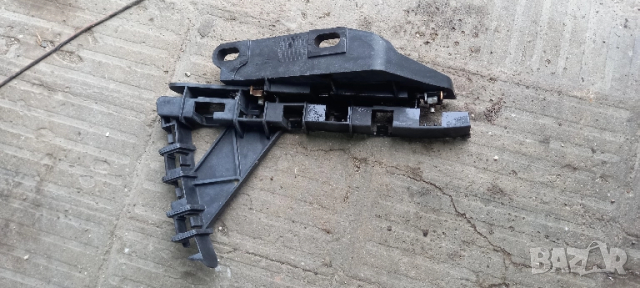 Водач предна броня Citroen C4 Picasso , снимка 2 - Части - 50338427