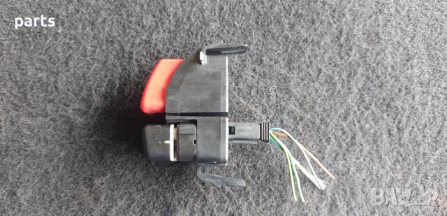 Бутон Аварийни Мерцедес А класа W168 - A1688201210 N , снимка 2 - Части - 41519513