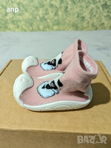 Чорапи за прохождане розови с панда | 22 номер , снимка 3 - Детски пантофи - 53851902