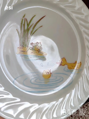 Чиния с детски мотиви, снимка 4 - Антикварни и старинни предмети - 53083813