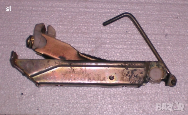 Крик,ключ за джанти,гайка за резервна гума на Опел/Opel