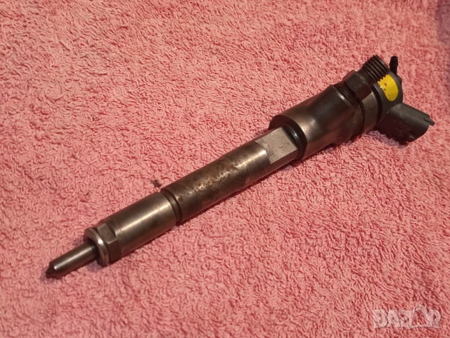 Дюза Bosch дизел Common Rail за TOYOTA Yaris Corolla - 1.4 D-4D, снимка 3 - Части - 51268909