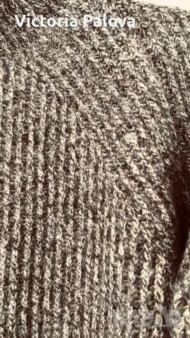 Скъп пуловер унисекс  ANVERS Италия вълна ангора алпака, снимка 3 - Блузи с дълъг ръкав и пуловери - 48810321
