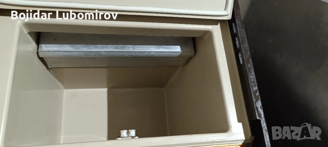 хладилна ракла 12/220/+газ, снимка 2 - Хладилни чанти - 52225935