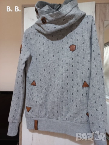 Дамски суитшърт Naketano, снимка 2 - Суичъри - 51513428