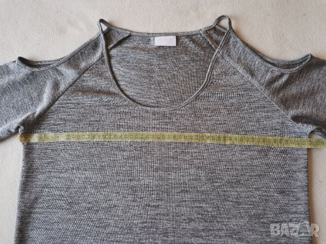 Блуза с голи рамене, снимка 4 - Блузи с дълъг ръкав и пуловери - 34099811