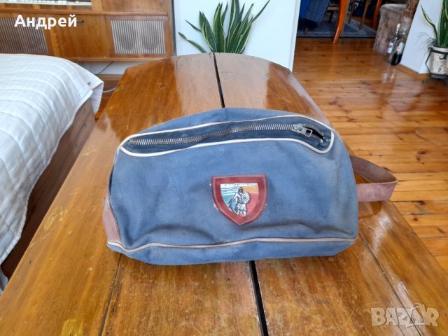Стара чантичка за кръста Спартак