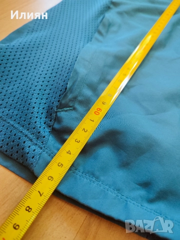 Decathlon - Ветровка, Размер М, Улта-лека 160 грама., снимка 5 - Якета - 51824825