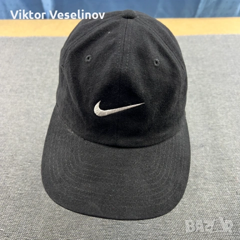 Nike Ретро Шапка 90-те Черна с Козирка Лятна