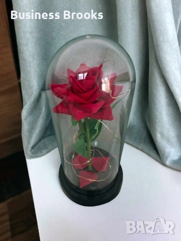 Красива осветена роза в стъкленица с красива подаръчна кутия, снимка 7 - Романтични подаръци - 53225986
