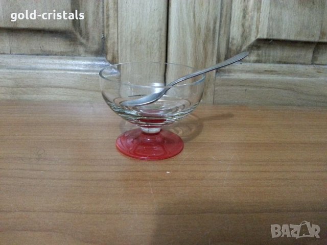 Кристален съд за хайвер с лъжичка сос, снимка 2 - Антикварни и старинни предмети - 34417875