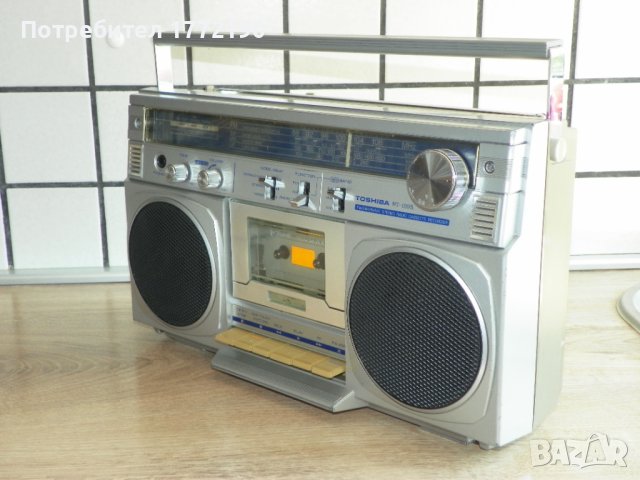 Японски Стерео касетофон TOSHIBA RT-100S, Кореком 1983г., снимка 3 - Радиокасетофони, транзистори - 41932522