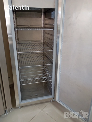 професионални хладилници, снимка 4 - Друго търговско оборудване - 53532690
