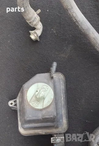 Казанче Хидравлична Течност със Маркуч Ауди A3 8L
N:559 (2) - VW Голф 4
- 1J0422371, снимка 4 - Части - 49784039