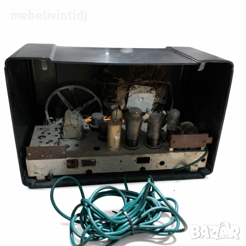 Ретро радиоприемник Philips, снимка 5 - Антикварни и старинни предмети - 53650070