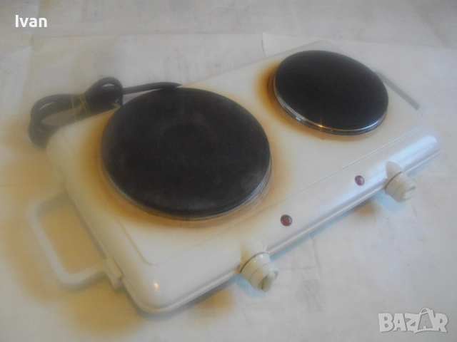 Немски двоен ел. котлон реална мощност 2500W Clatronic Internatoinal почти нов 3,8кг  старо качество, снимка 2 - Котлони - 51694459