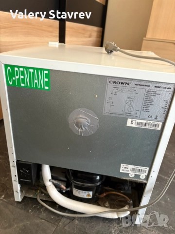 Хладилник Crown с камера, снимка 7 - Хладилници - 52175401