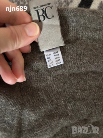 100% кашмир, снимка 3 - Жилетки - 52855495