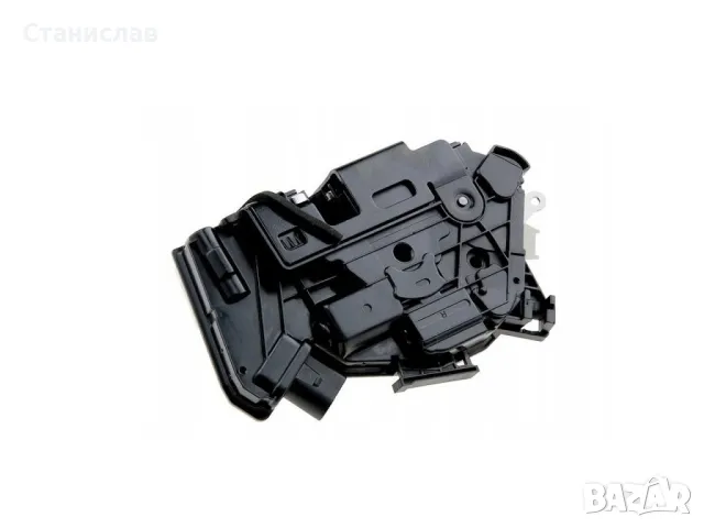 Audi A1 8X Брава за предна дясна врата , снимка 4 - Части - 50166084