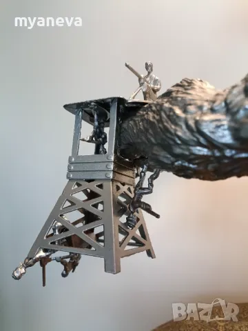 King Kong , Кинг Конг , авторска, бутикова лампа с екшън фигури. , снимка 8 - Настолни лампи - 50012384