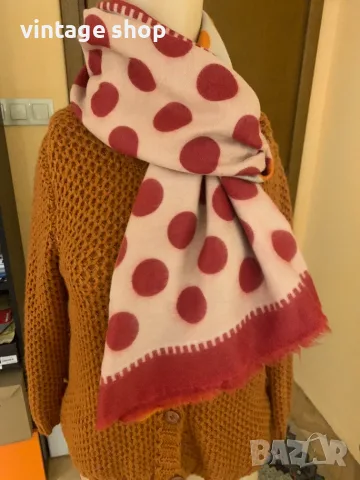Разкошен шал с десен точки( вълна и вискоза), снимка 6 - Шалове - 56130080
