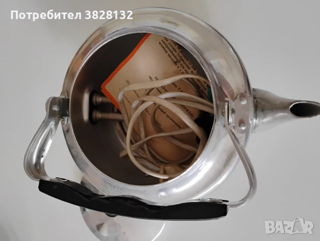 чайник стар електрически, снимка 2 - Антикварни и старинни предмети - 51263339