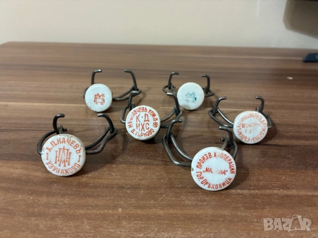 Порцеланови капачки от бира и безалкохолни