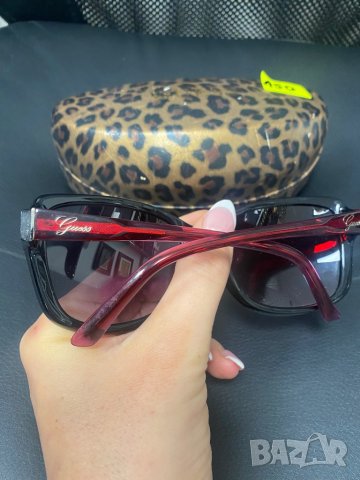 Слънчеви очила Guess, снимка 3 - Слънчеви и диоптрични очила - 44352863