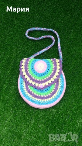Малка плетена шарена детска чанта, снимка 7 - Чанти - 41306157