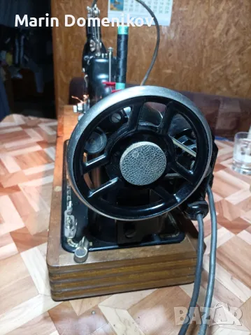 Шевна машина Pfaff , снимка 9 - Шевни машини - 48181045