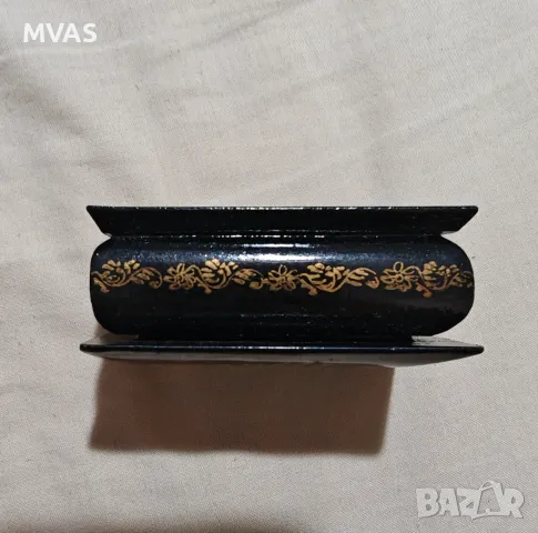 Нова ръчно рисувана руска лакирана кутийка  Коледна приказка, снимка 3 - Коледни подаръци - 48234269