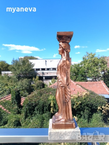 Метална, масивна статуетка на кариатида, архитектурен елемент под формата на женска фигура , снимка 5 - Статуетки - 51762161