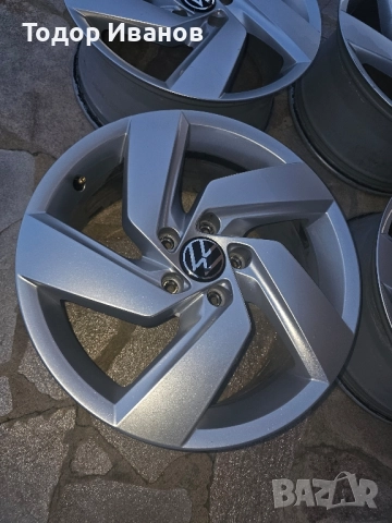 Джанти оригинални , снимка 3 - Гуми и джанти - 51446469